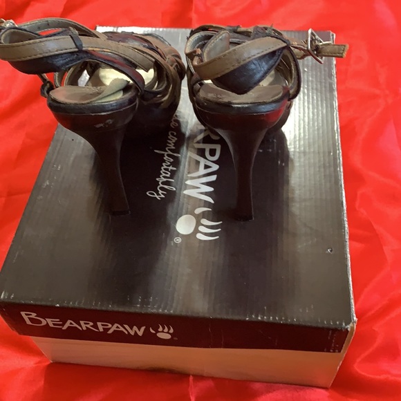 🖤Brown & Black platform heels🖤 - Picture 3 of 4